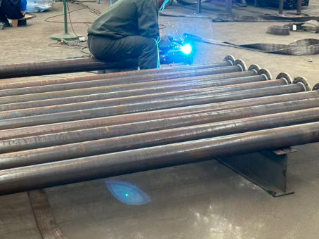 河北20#无缝注浆管加工108*6钢花管棚管